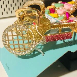 Piper K Tennis Racket with Tennis Ball Hair Clip